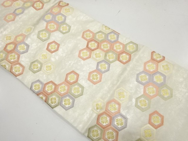 亀甲に花模様織り出し　名古屋帯